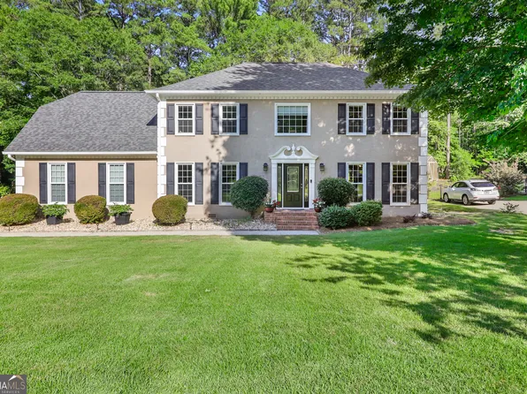 116 Cloister Dr, Peachtree City, GA 30269