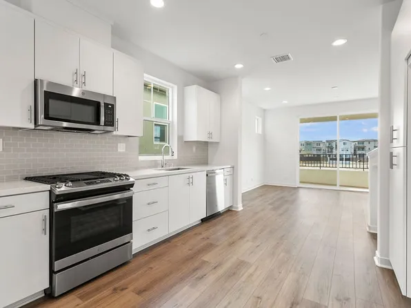 431 Potter Way, Ladera Ranch, CA 92694