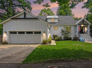 16381 Greenly St, Holland, MI 49424