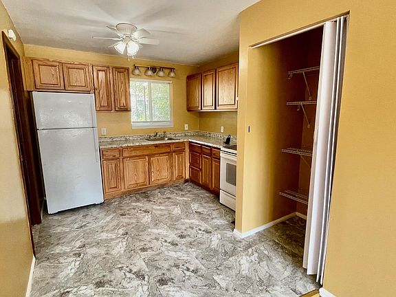 4th image of 1027 Milwaukee St #1029