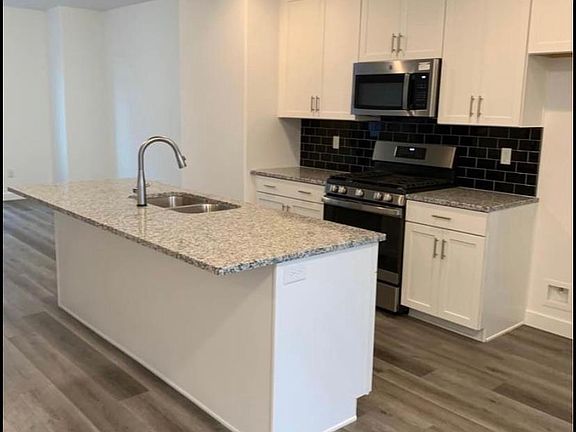 2nd image of 15230 S Wild Horse Way