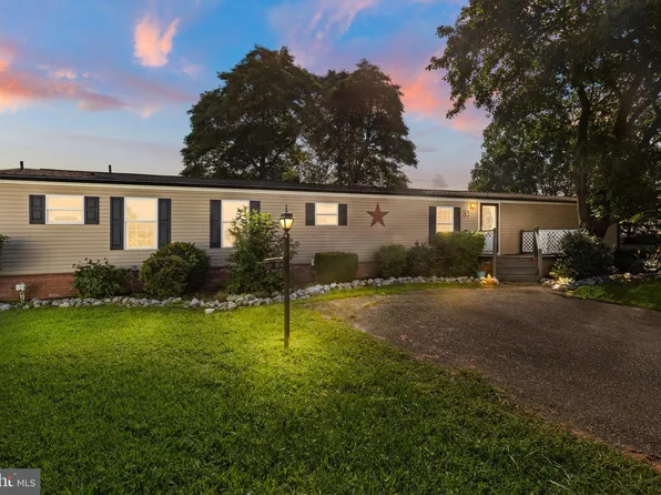 31 Dusk St, Quarryville, PA 17566