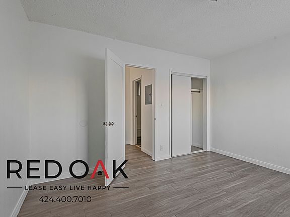 5th image of 3236 W 60th St APT 19
