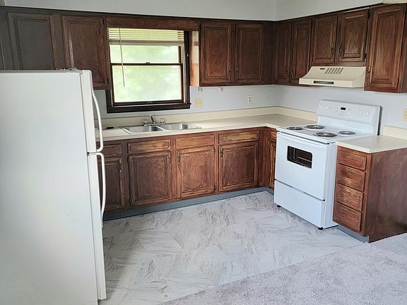 3rd image of 8136 Stadler Ave APT 6