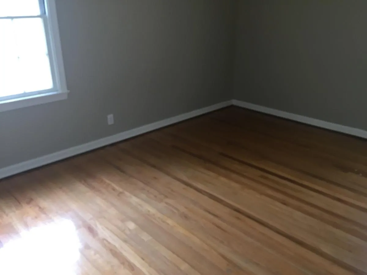 3 bed, 1320 sqft, $1,854 — Photo 2