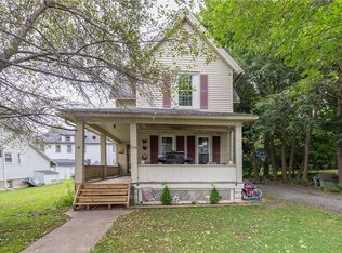 708 S Main St, Newark, NY 14513