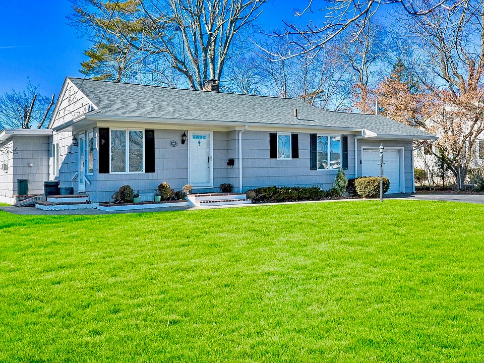 1st image of 40 Lee Ave