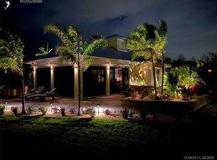 565 NW Chipshot Ln, Port Saint Lucie, FL 34986
