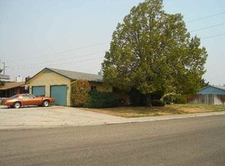5600/5602 N Millrun Ave, Garden City, ID 83714