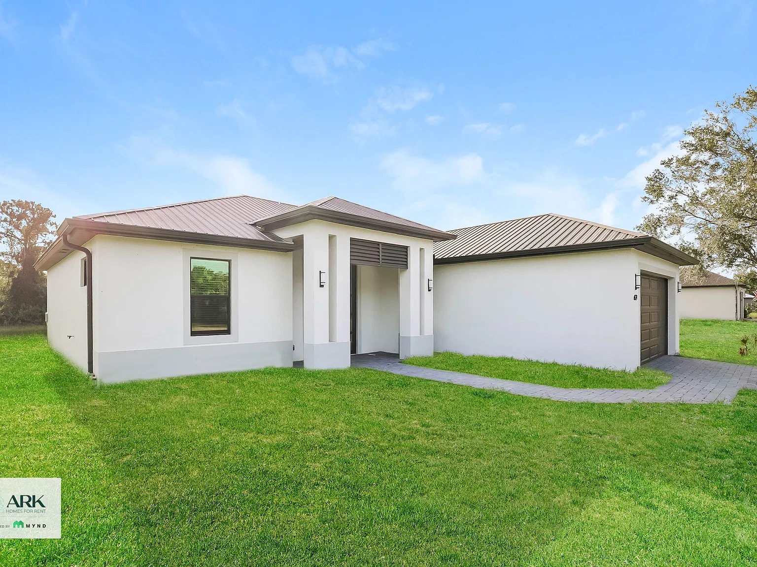 4 bed, 2.0 bath, 1871 sqft, $2,145 — Photo 2