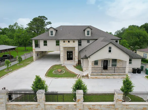 5726 Martha Ln, Houston, TX 77032