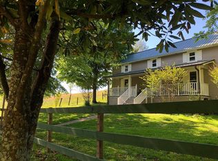 204 Green Hill Rd, Pleasant Shade, TN 37145