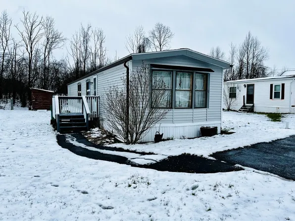 7862 Clinton Street Rd, Bergen, NY 14416