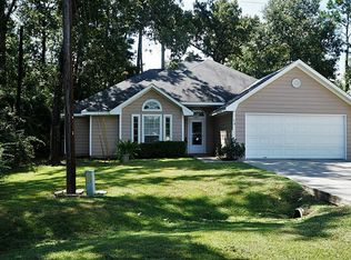 215 Bridgeview Dr, Onalaska, TX 77360