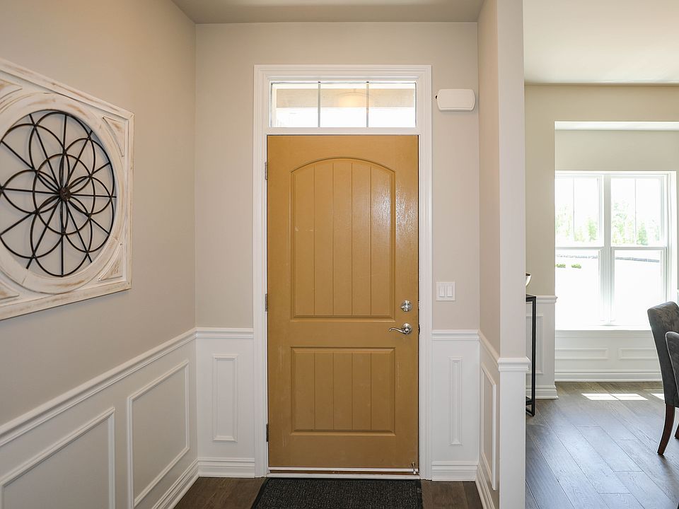 Brentwood Split Level 3 Bedroom Plan, Enclaves of Woodbridge, Oxford