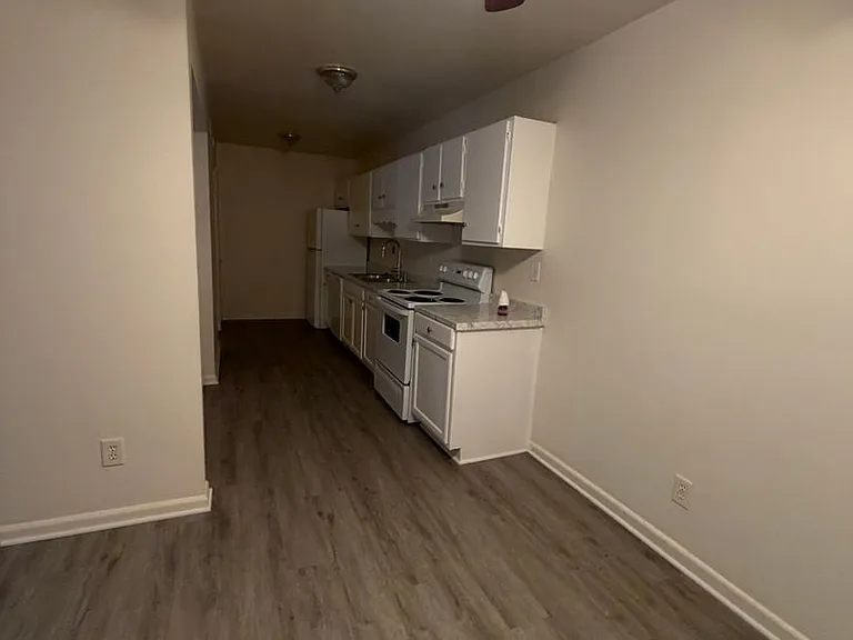 702 Farmhurst Dr #N — Photo 5