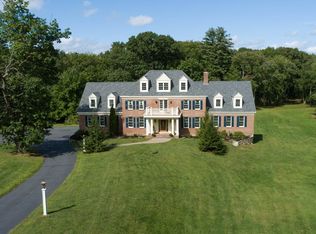 218 Sudbury Rd, Stow, MA 01775
