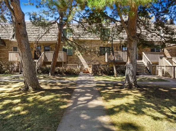 2190 S Holly Street #111, Denver, CO 80222