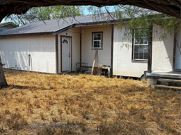 5th image of 104 Magnolia Hts