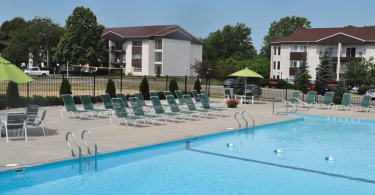 Greenbriar Village — Photo 1