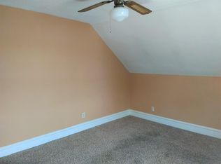 57 Hanover St APT 3, Fall River, MA 02720