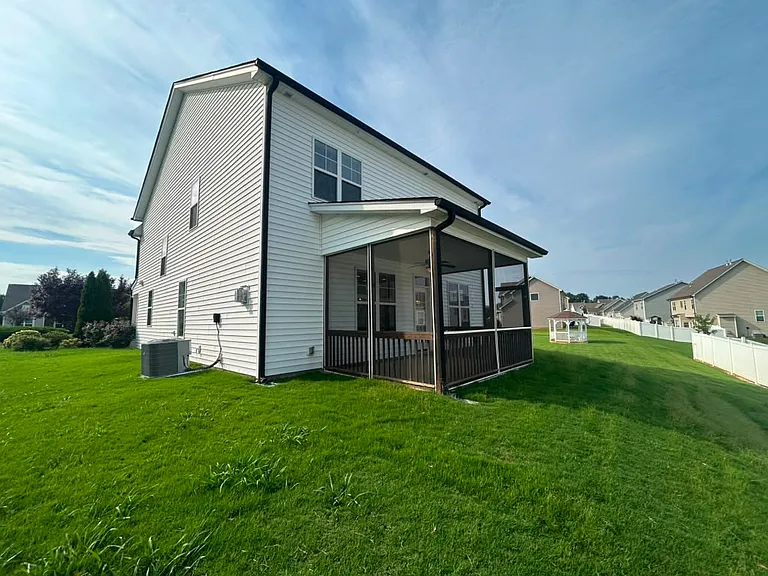 108 Campaign Dr — Photo 25