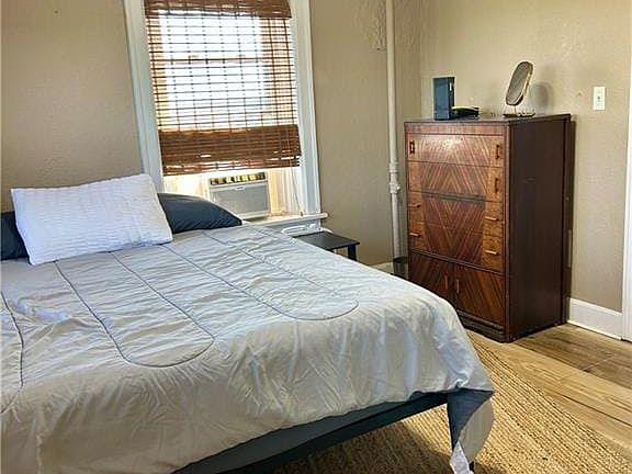 3rd image of 323 Emanuel Cleaver Blvd #8A