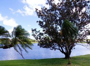 2544 SW 23rd Cranbrook Pl, Boynton Beach, FL 33436