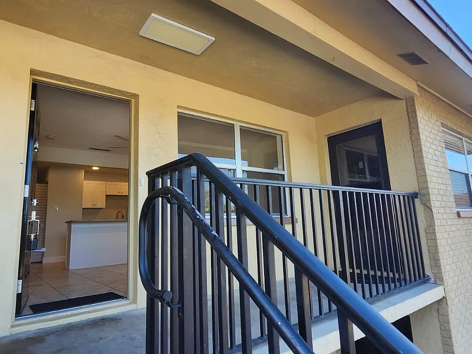 2501 Harn Blvd #39
