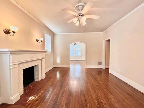 4th image of 201 W Charnwood St #A