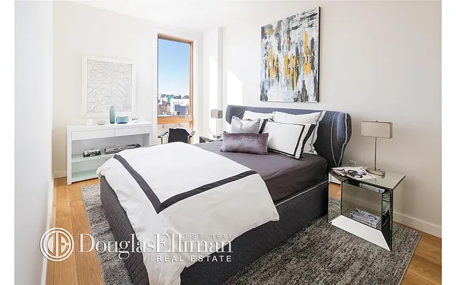 Rented by Douglas Elliman | media 7