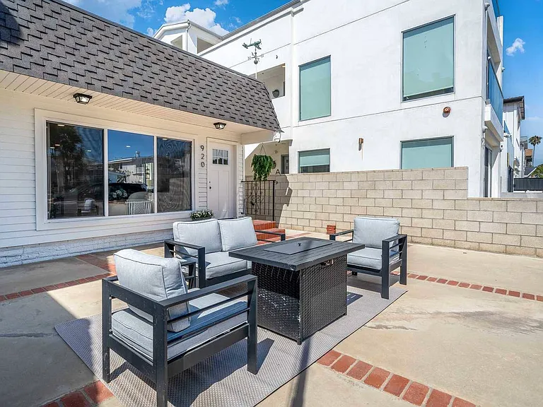 920 W Balboa Blvd #920 — Photo 22