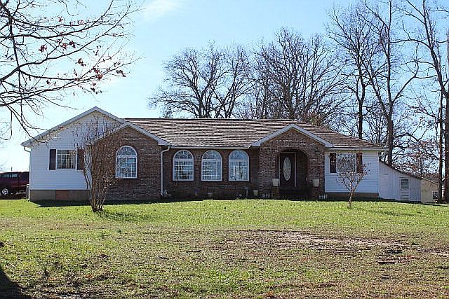 1st image of 290 Scenic Dr