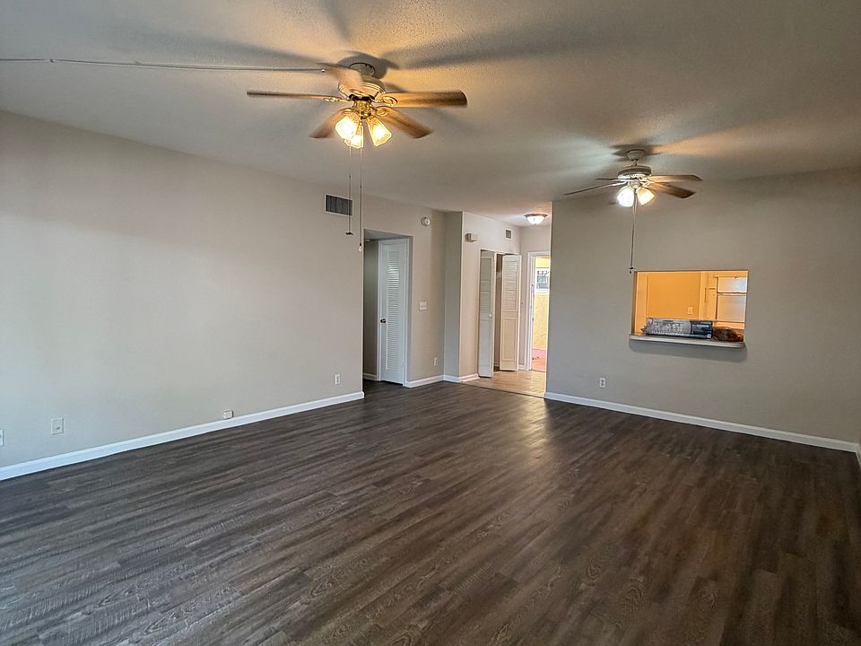 1st image of 1420 SE 4th Ave