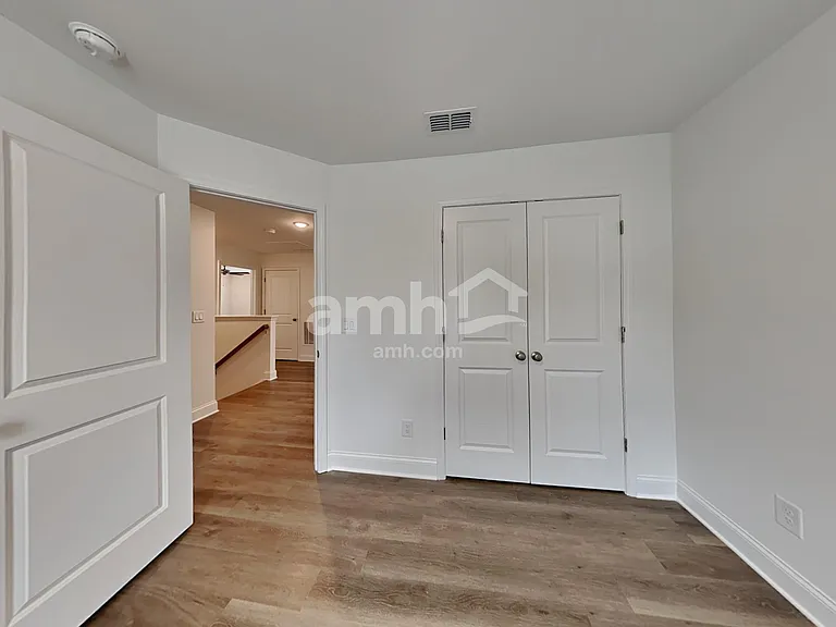 1394 Soapstone Rd — Photo 19