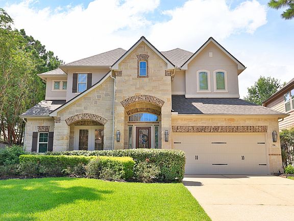 3rd image of 174 Lindenberry Cir
