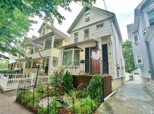 230 Treadwell Ave, Staten Island, NY 10302