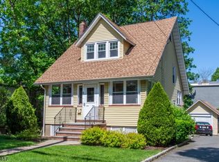 2 Niles Ave, Madison, NJ 07940