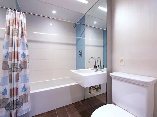 2 Northside Piers image 12 of 18