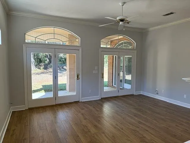 202 Baxter Ct — Photo 5