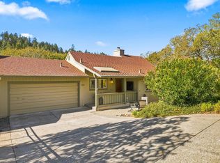 425 Singing Woods Pl, Santa Rosa, CA 95409
