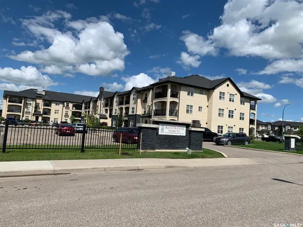 UNIT 207-211 Ledingham STREET, Saskatoon, SK S7V 0C5