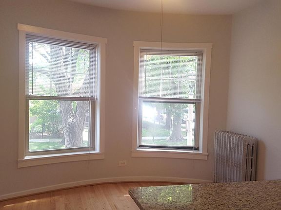 2nd image of 203 S Kenilworth Ave APT 1