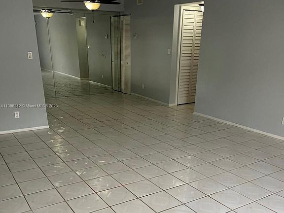 3rd image of 606 Gardens Dr APT 102