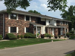 6740 Mariner Dr, Racine, WI 53406