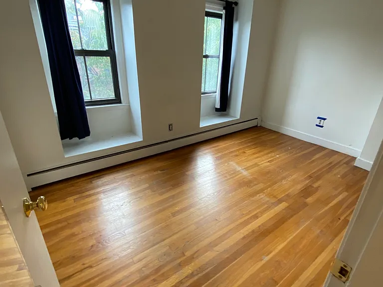 20 Hanson St #2 — Photo 10