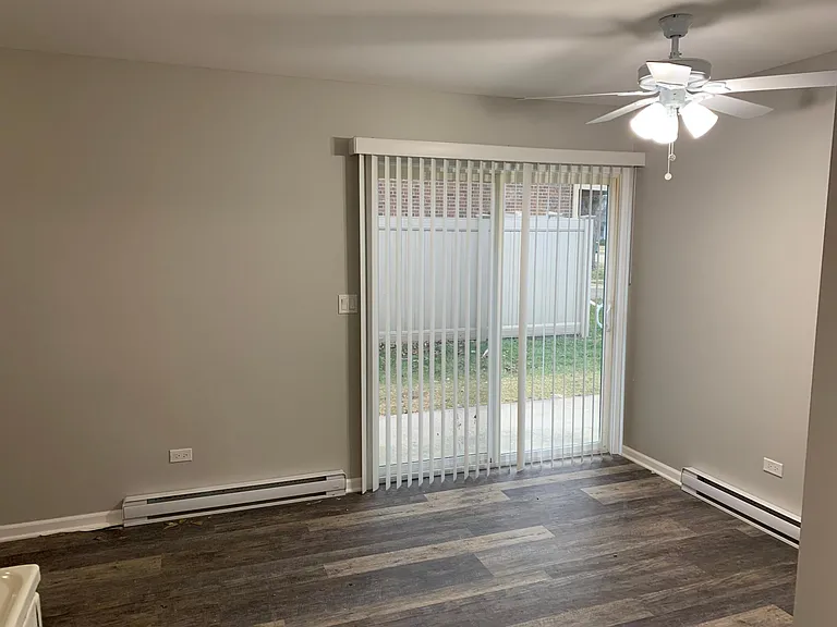 Lockport South Apartments — Photo 25