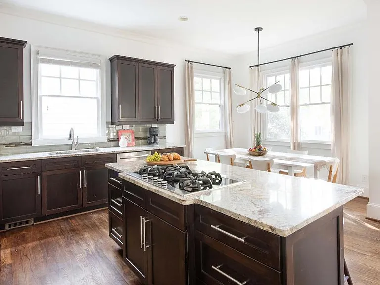 343 Atlantis Ave NE — Photo 2