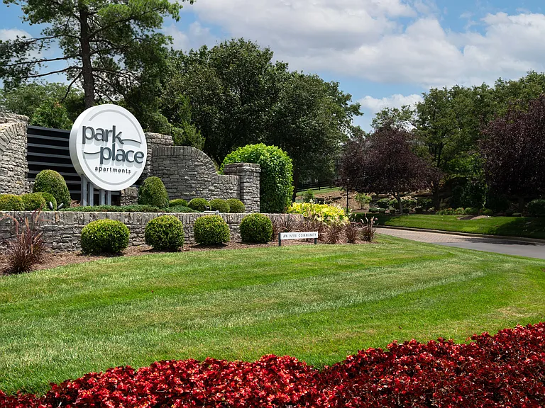 Park Place Apartments — Photo 55
