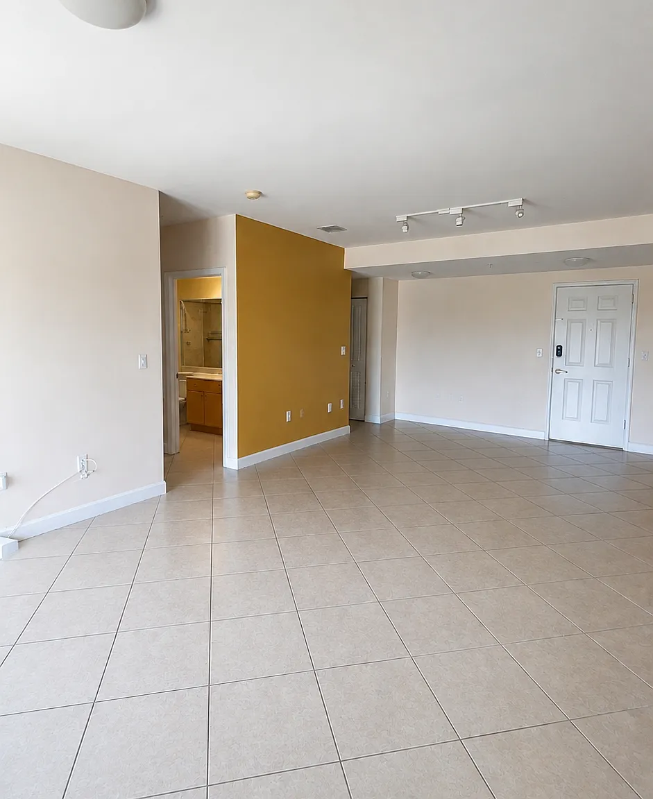 1 bed, 763 sqft, $2,300 — Photo 2
